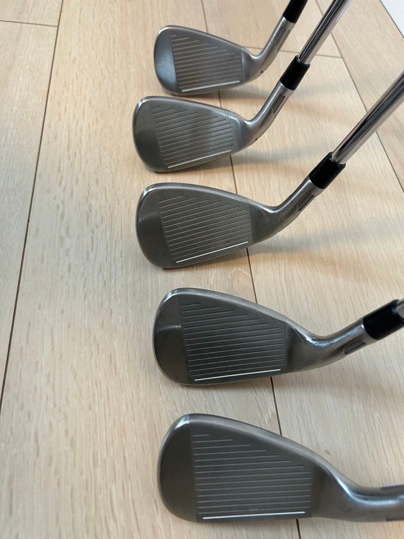 テーラーメイド　SIM2MAXアイアンセット　6〜P