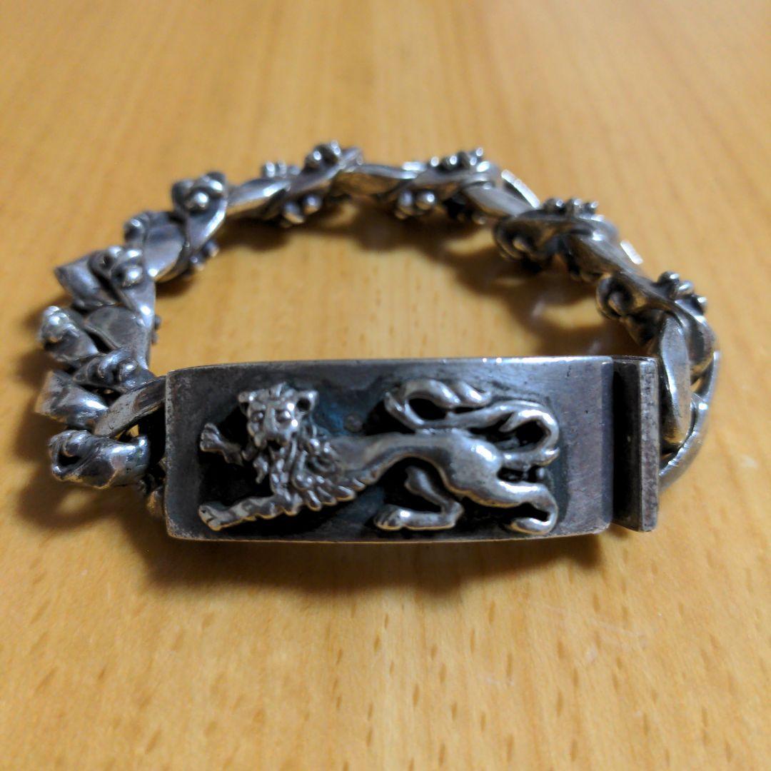 ライオンハートブレスレット