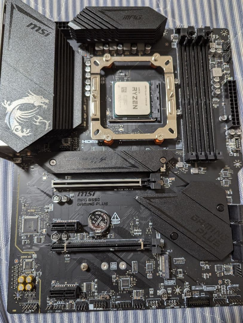 B550マザボ+Ryzen7 5700x3d+AK400+メモリ16GB+無線