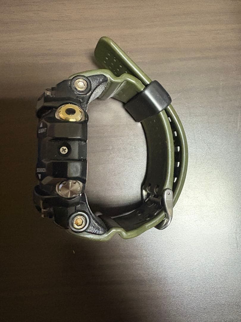 CASIO G-SHOCK デジタル腕時計 ブラック/グリーン