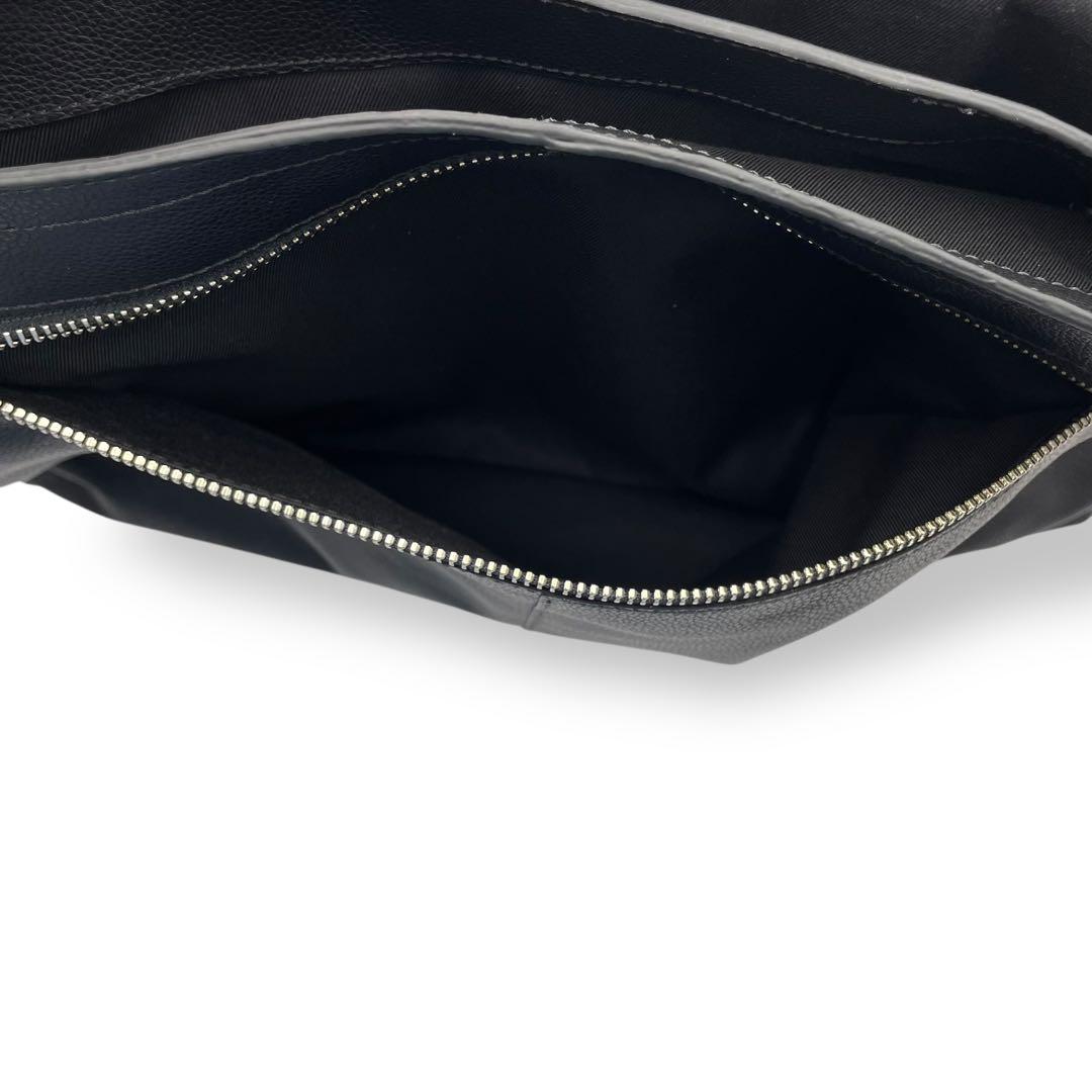 良品 COACH メッセンジャーバッグ レザー ブラック トンプソン 70313