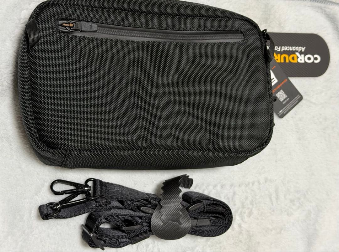 芭*木様 新品　THE TOKYO TECHPACK POUCH ポーチ ショル