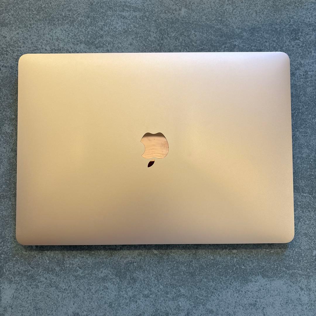 MacBook Air 256GB ゴールド