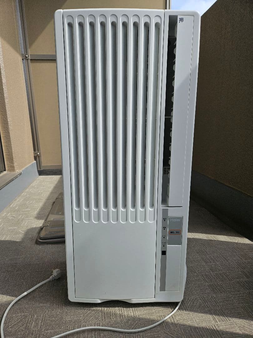 【よー 様】Haier ハイアール 2022年製 窓用エアコン 延長枠付き