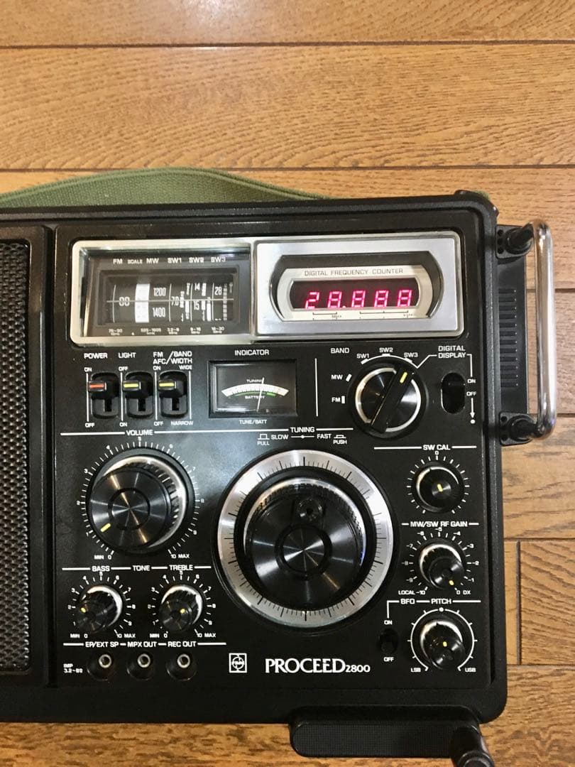 National PROCEED2800 BCLラジオ