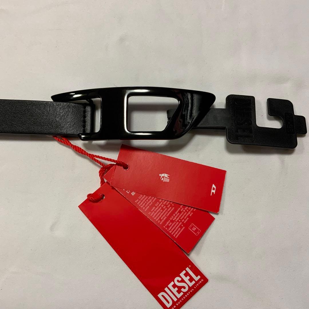 洗練されたデザイン DIESEL メンズ ベルト B-DLOGO II 105
