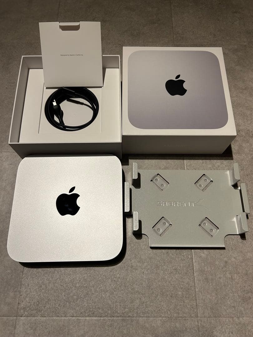 Apple Mac mini A2686 シルバー M2/16GB/256GB