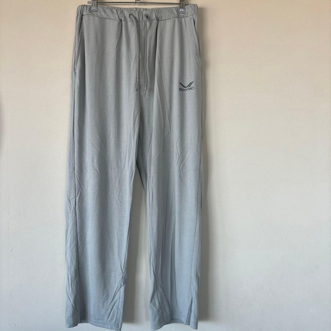 SIXPADリカバリーウェア スリープ上下セット　ライトグレー　フリーサイズ