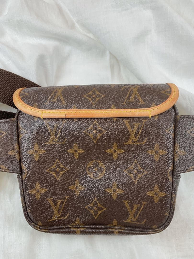 【美品】LOUIS VUITTON ボスフォール バムバッグ ウエストバッグ