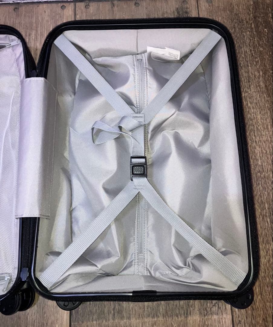 【美品】　無印良品　バーを自由に調節できる　ハードキャリーケース（36L）黒