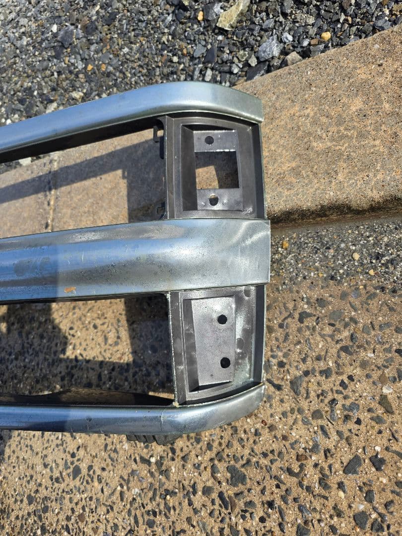 Sunnyさん専用 シボレー C1500 94up 純正グリル 純正ボウタイ