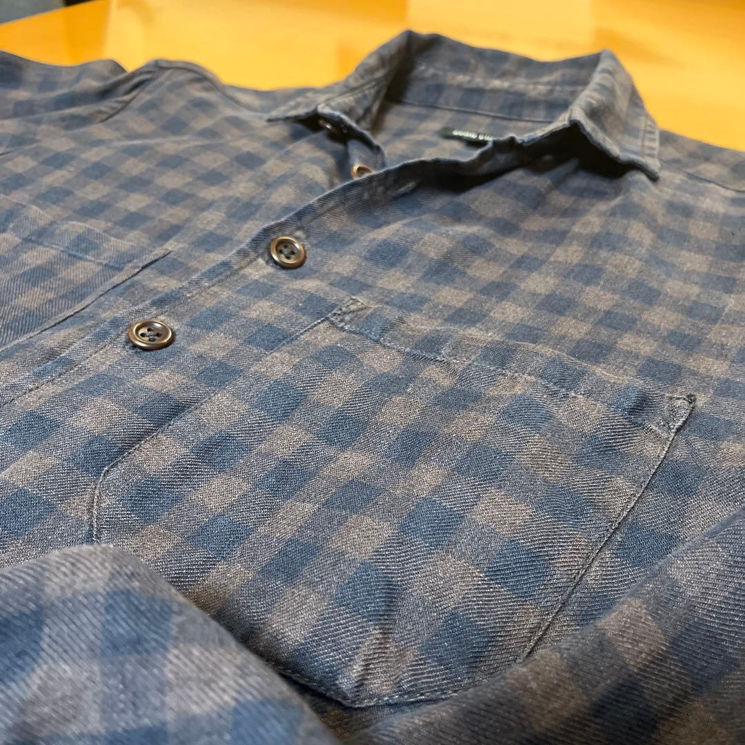 Evan kinori リネンシャツ