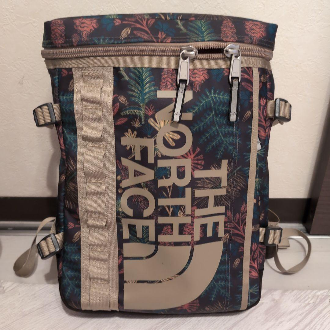 美品 THE NORTH FACE ヒューズボックス キッズ