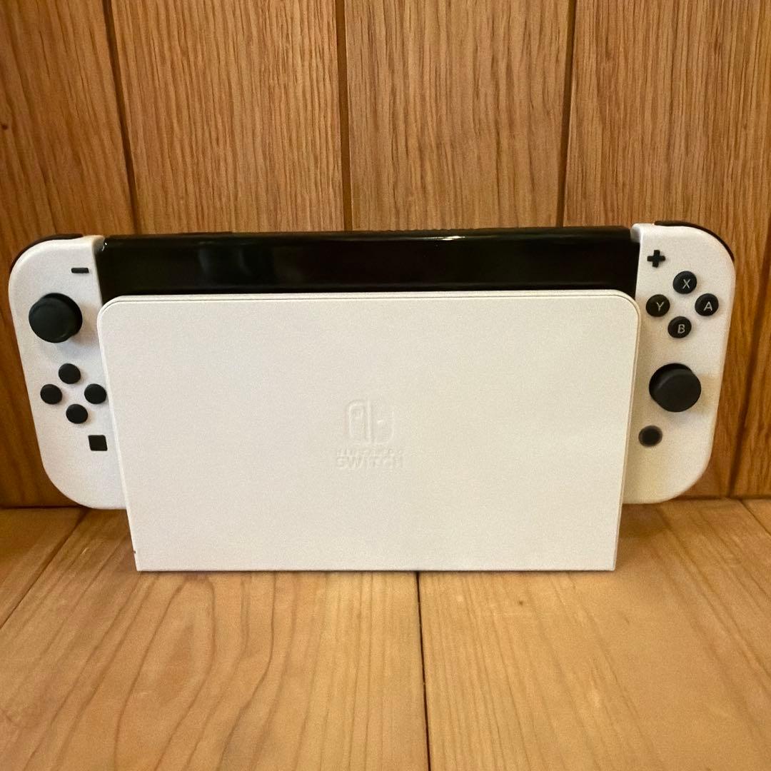 Nintendo Switch OLEDモデル ホワイト