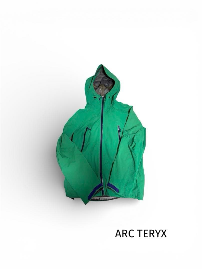 ARC TERYX Sabre SV Jacket グリーン