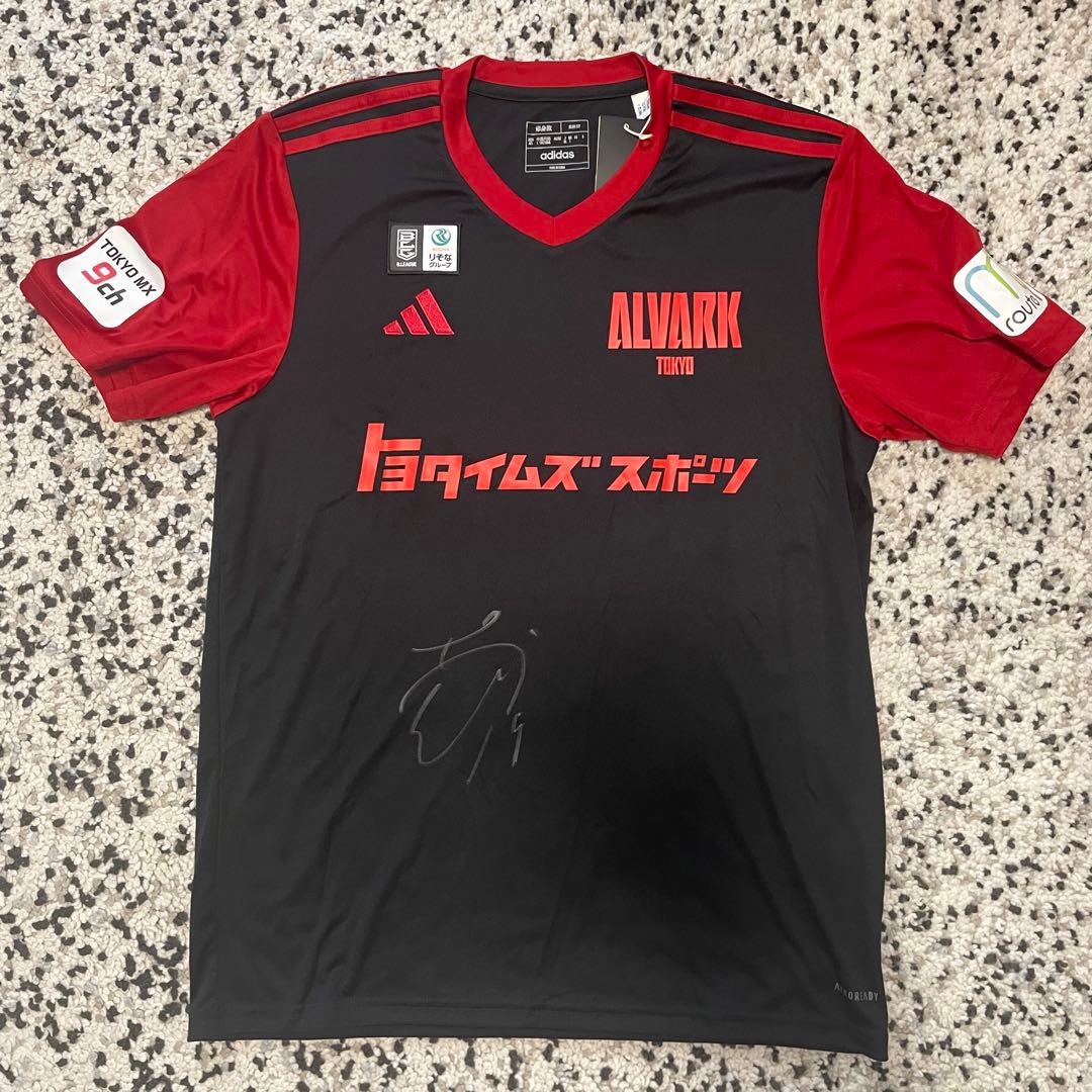 ALVARK TOKYO 安藤周人選手 サイン入りシャツ #9