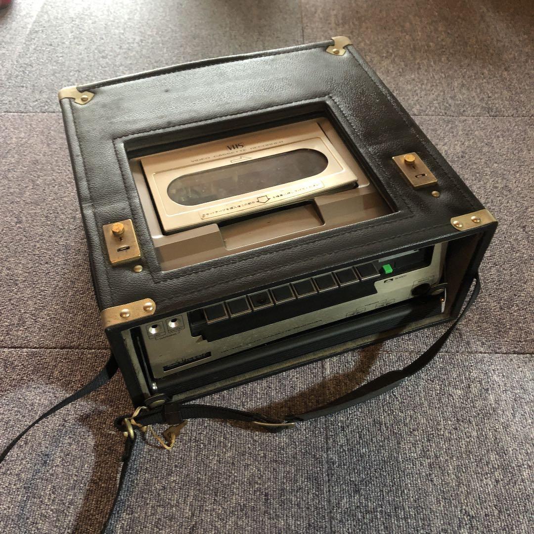 【昭和家電】昭和レトロ　ビデオデッキ　ビクター　ケース付