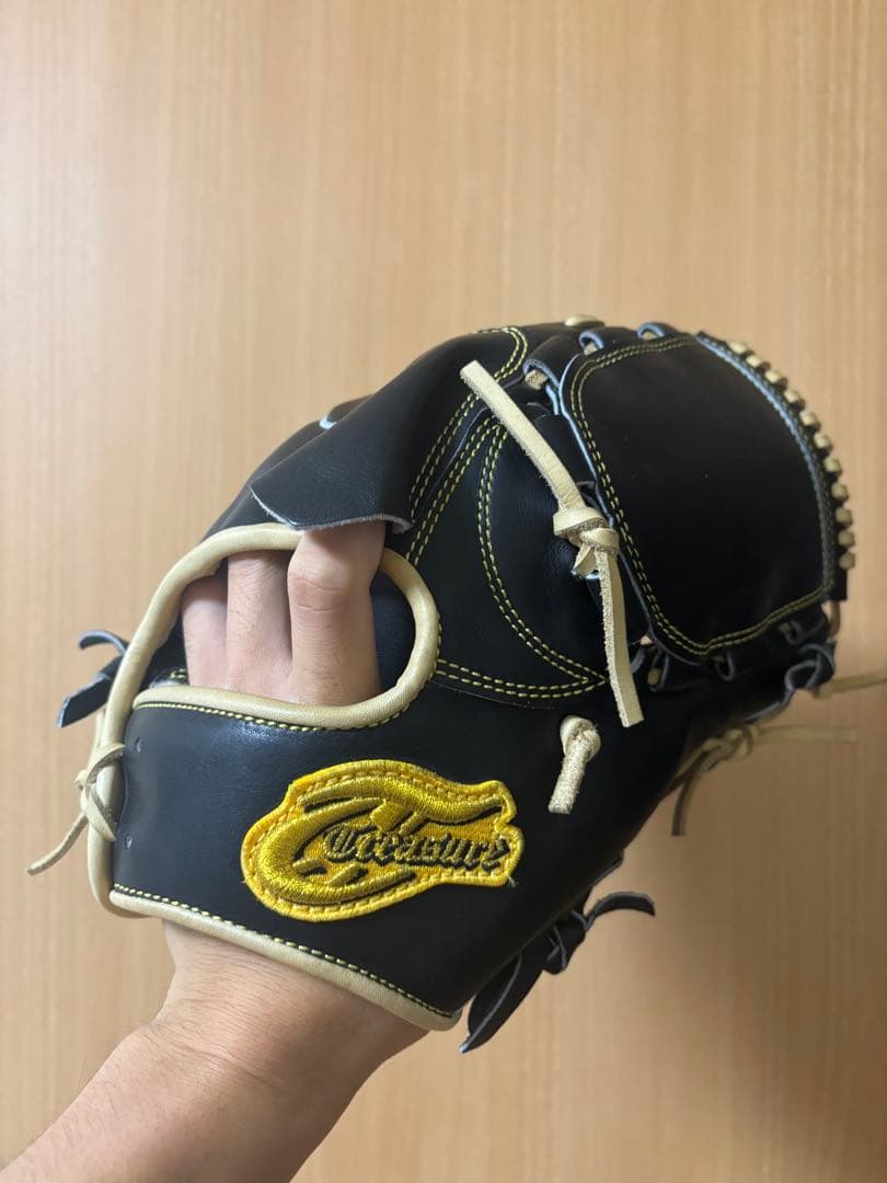 【umezumaさま専用】tresure トレジャー　投手用グローブ