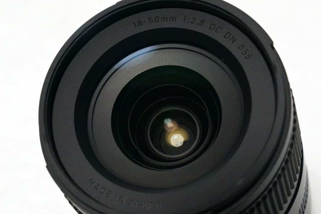 美品 SIGMA 18-50mm f/2.8 DC DN 55mm Eマウント