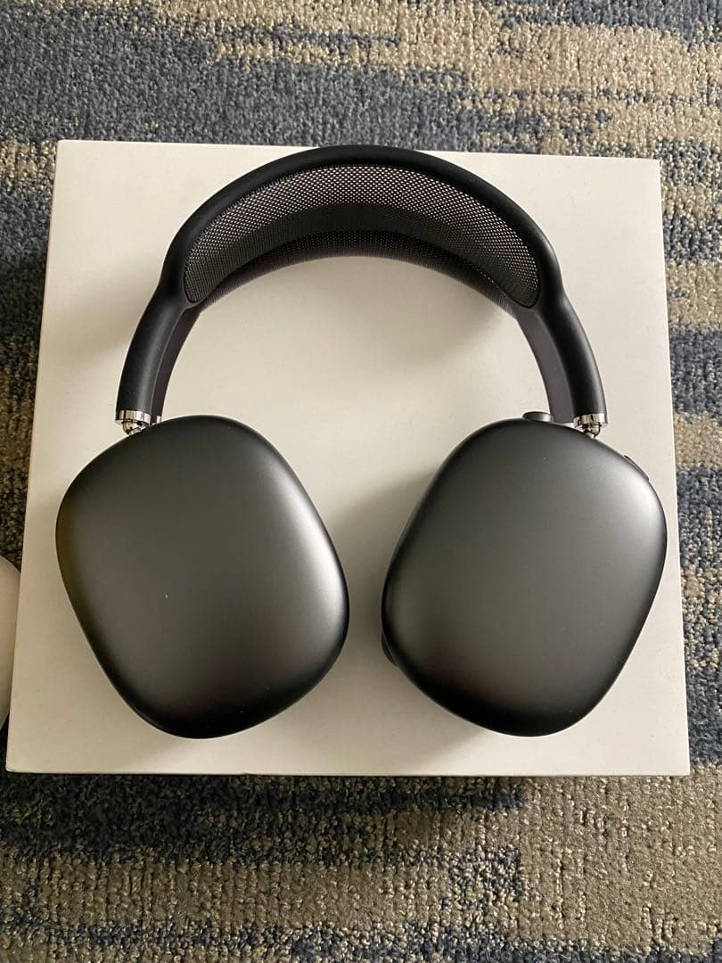 AirPods Max ブラック本体