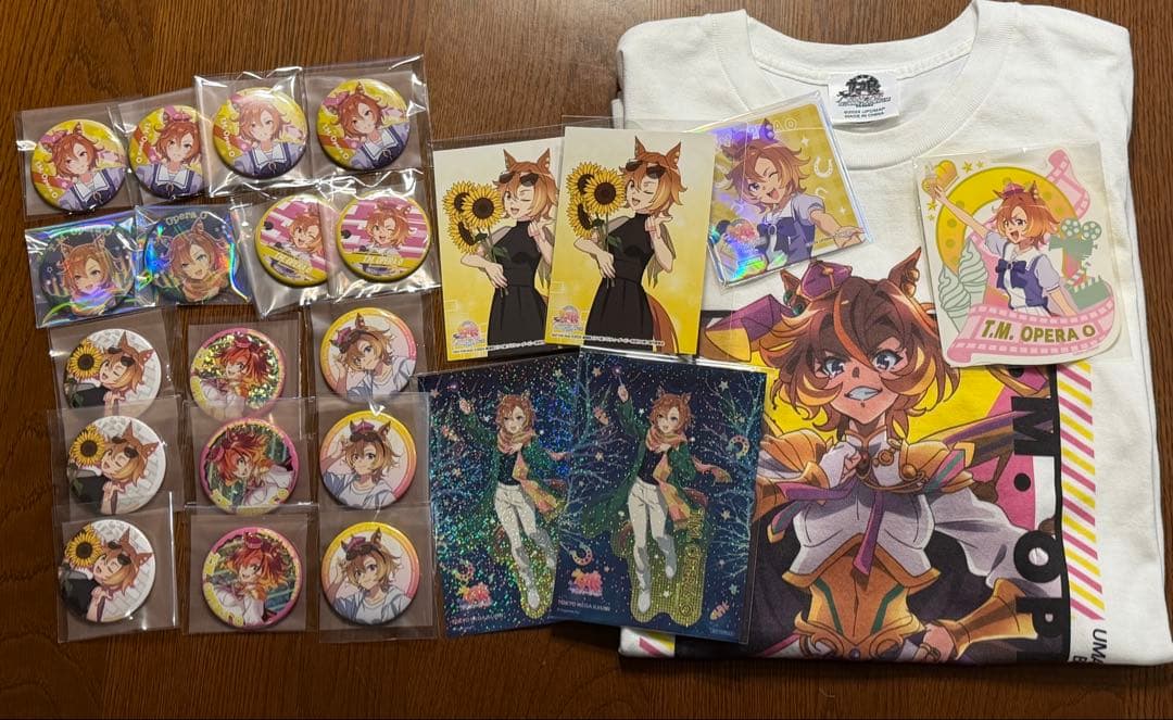 テイエムオペラオー　グッズセット　ウマ娘　缶バッジなど