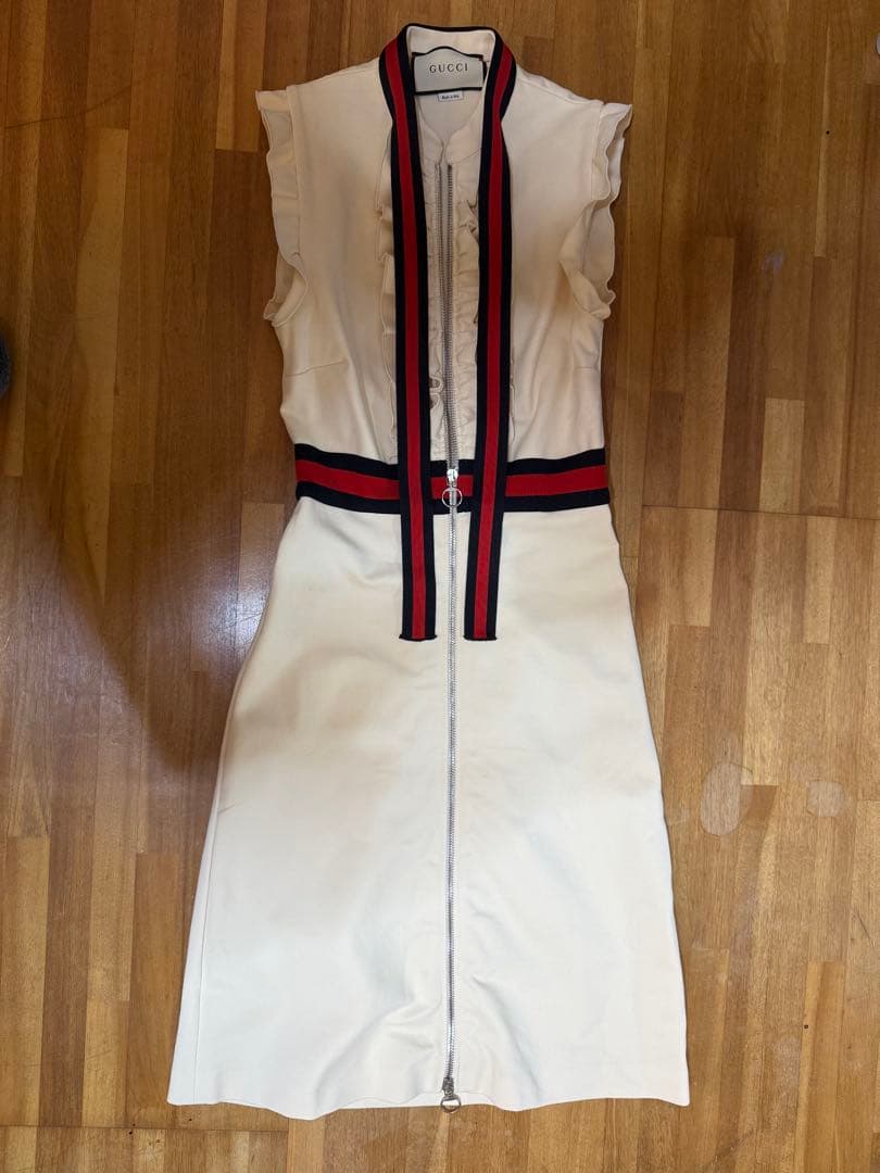GUCCI ノースリーブワンピース クリーム
