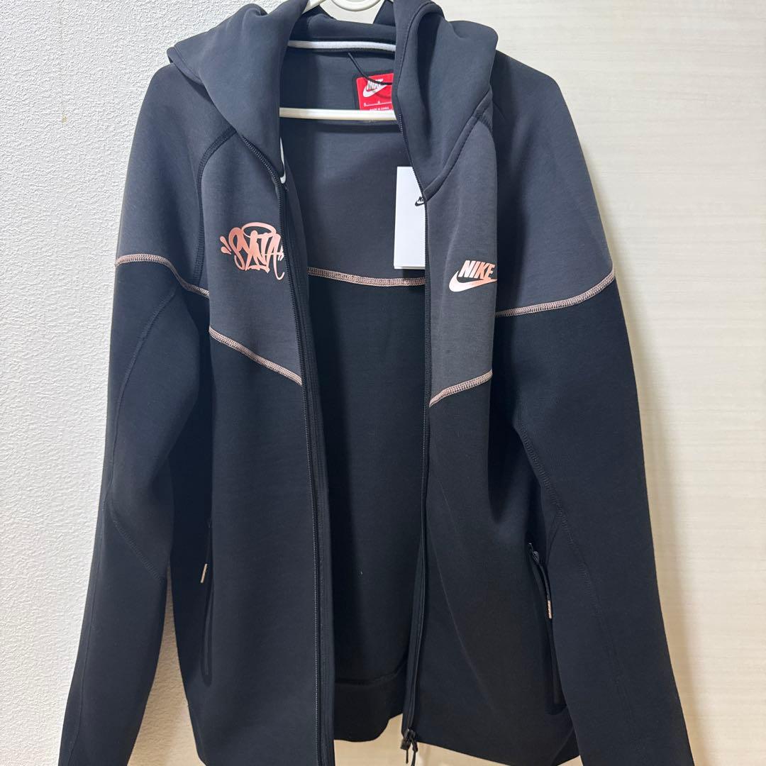 Nike Syna World テックフリース セットアップ
