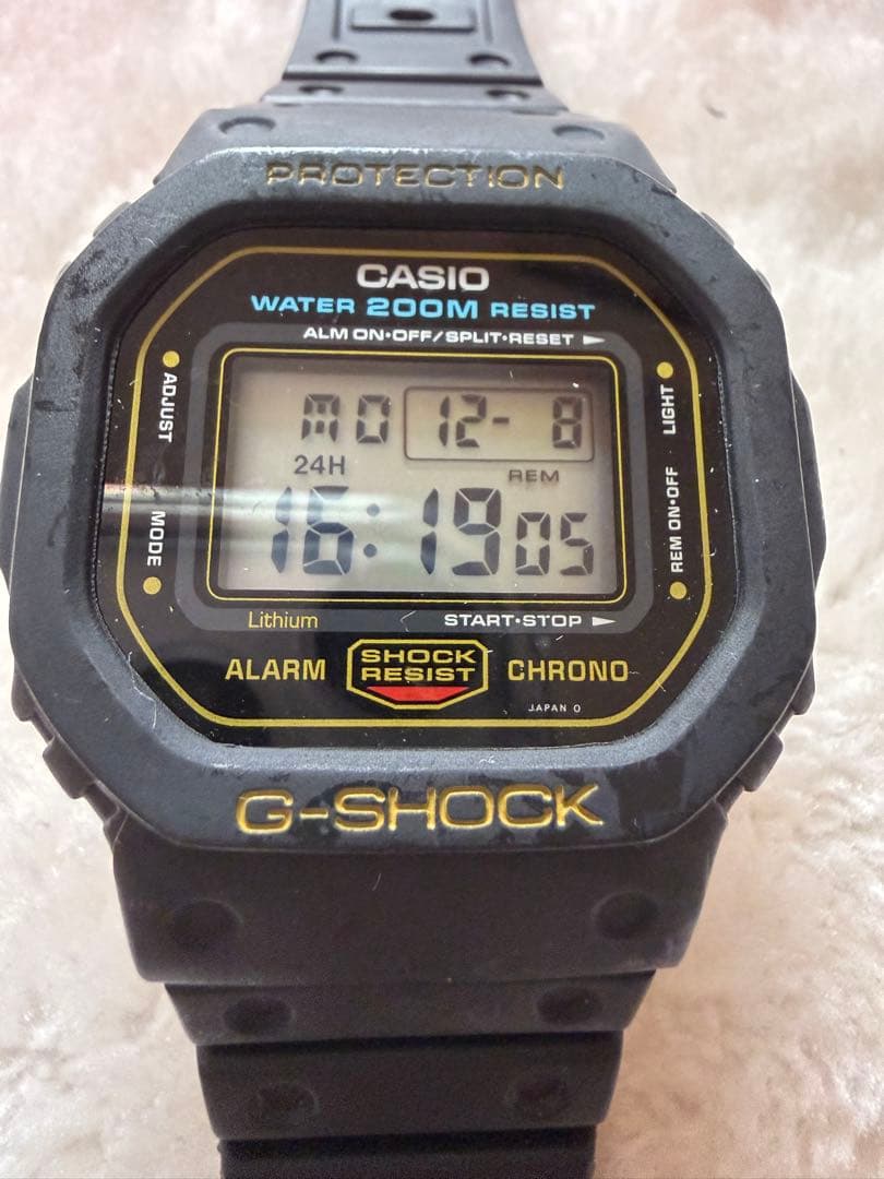 B*N様 G-SHOCK DW5600C-9V ゴールド 901 スクリューバッ