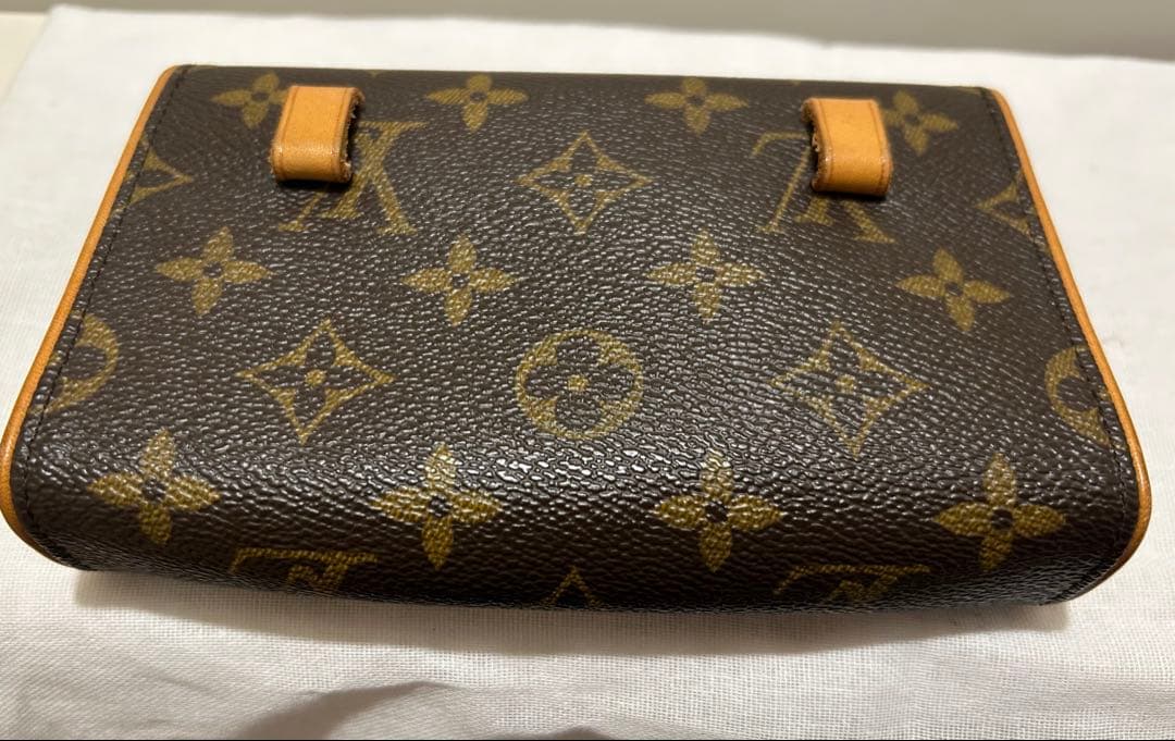 Louis Vuitton モノグラム　ウエストポーチ