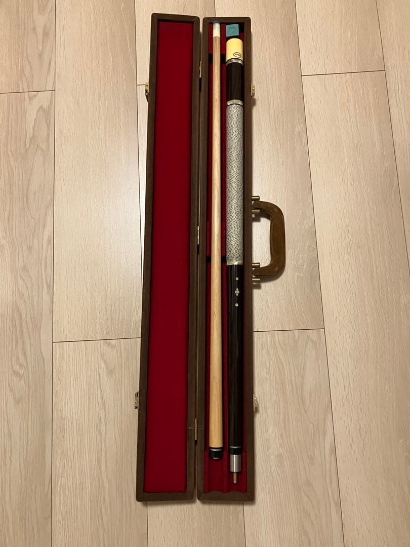 ビリヤードキュー ハードケース付き