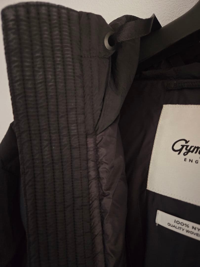 Gymphlex ジムフレックス 黒 ダウンジャケット フード付き