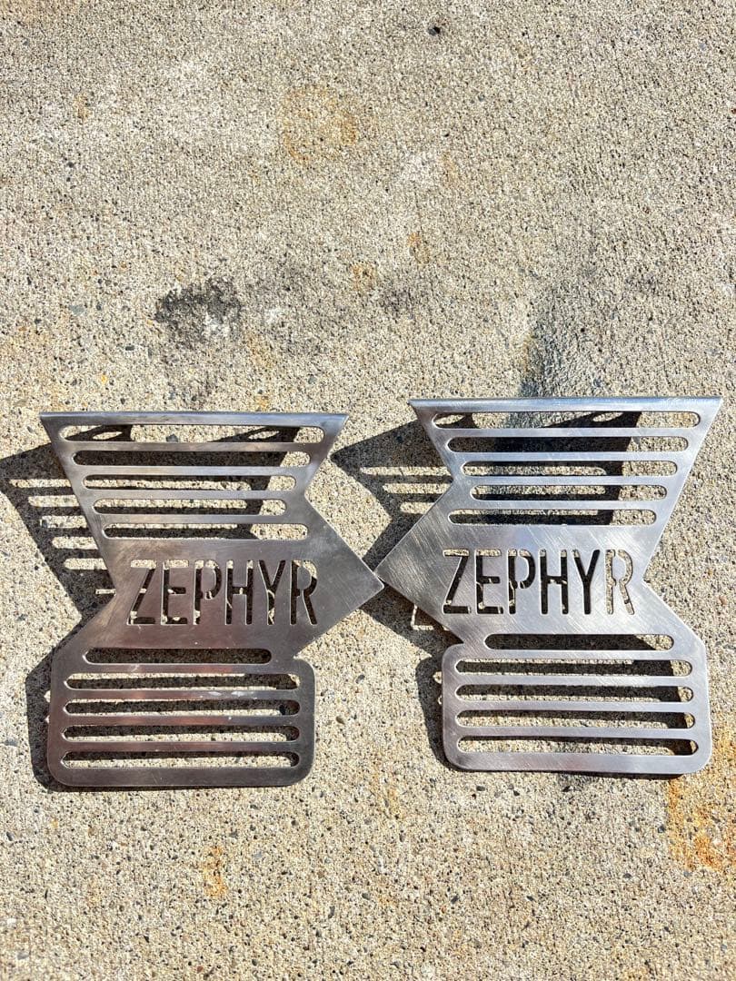 キャブレターカバー　ゼファー400 ゼファーχ