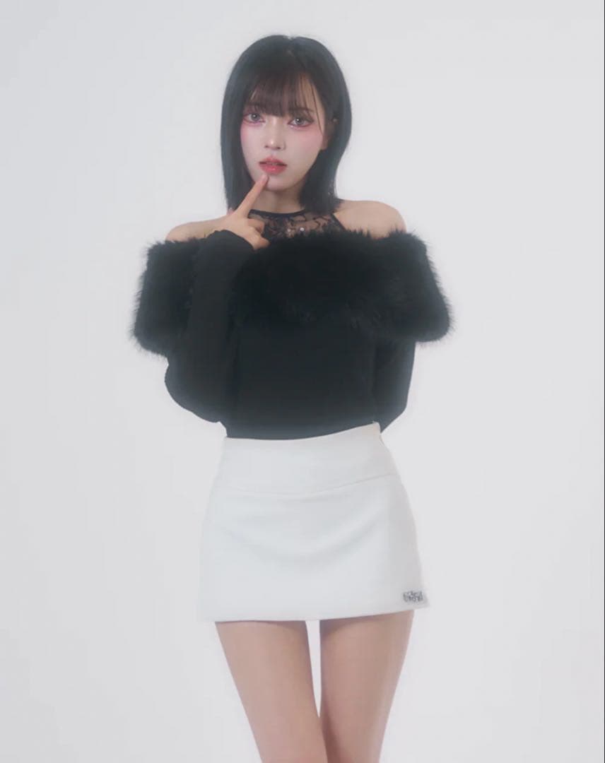 ベリアミミ オフショルファーニットトップス