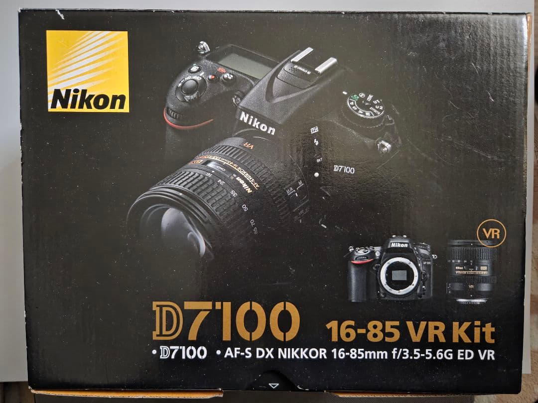 美品 Nikon デジタル一眼レフ D7100 ボディ