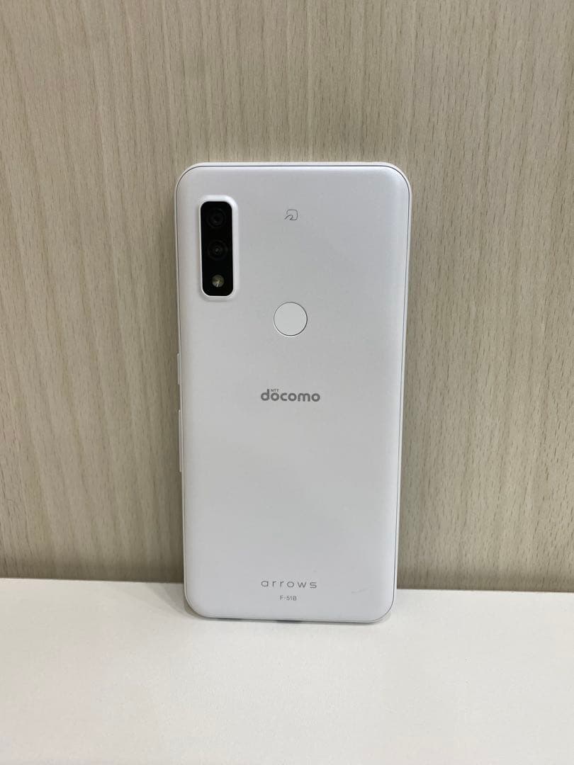 【新品未使用】arrows We F-51Bホワイト