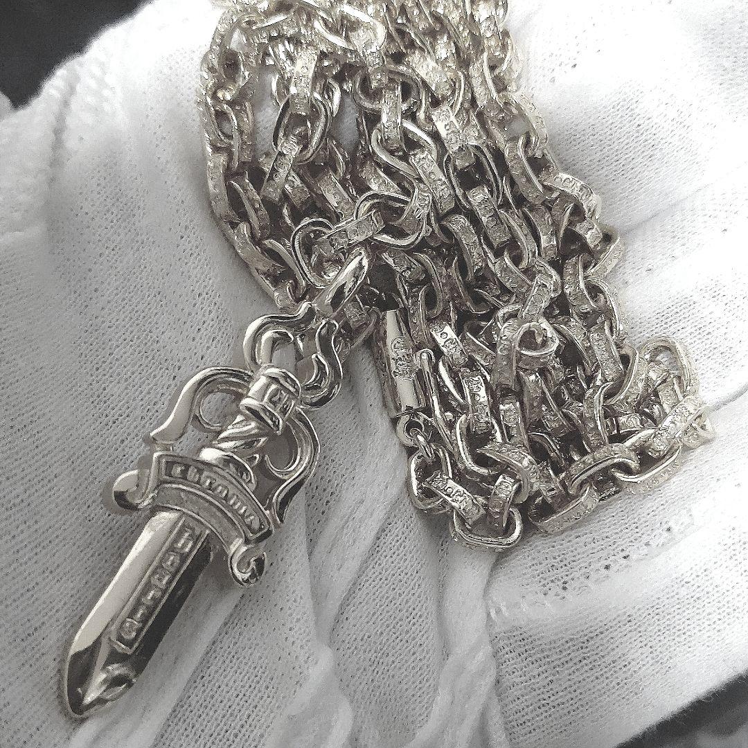 超豪華 18K WG 仕様 ダガー パヴェ ペンダント & ペーパーチェーン