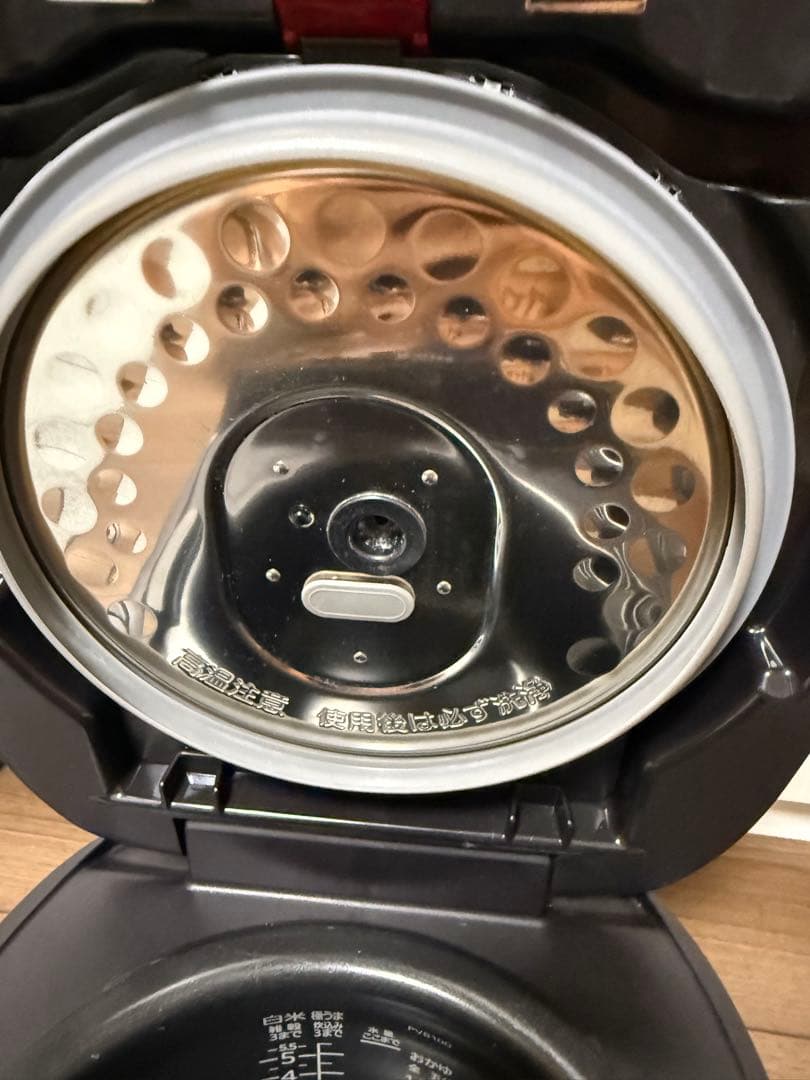 TIGER 圧力IH炊飯器 JPV-C100