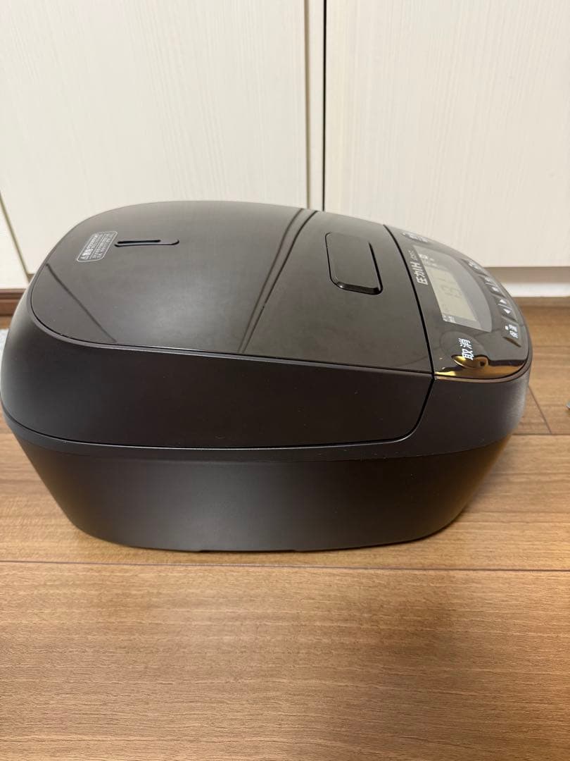 TIGER 圧力IH炊飯器 JPV-C100