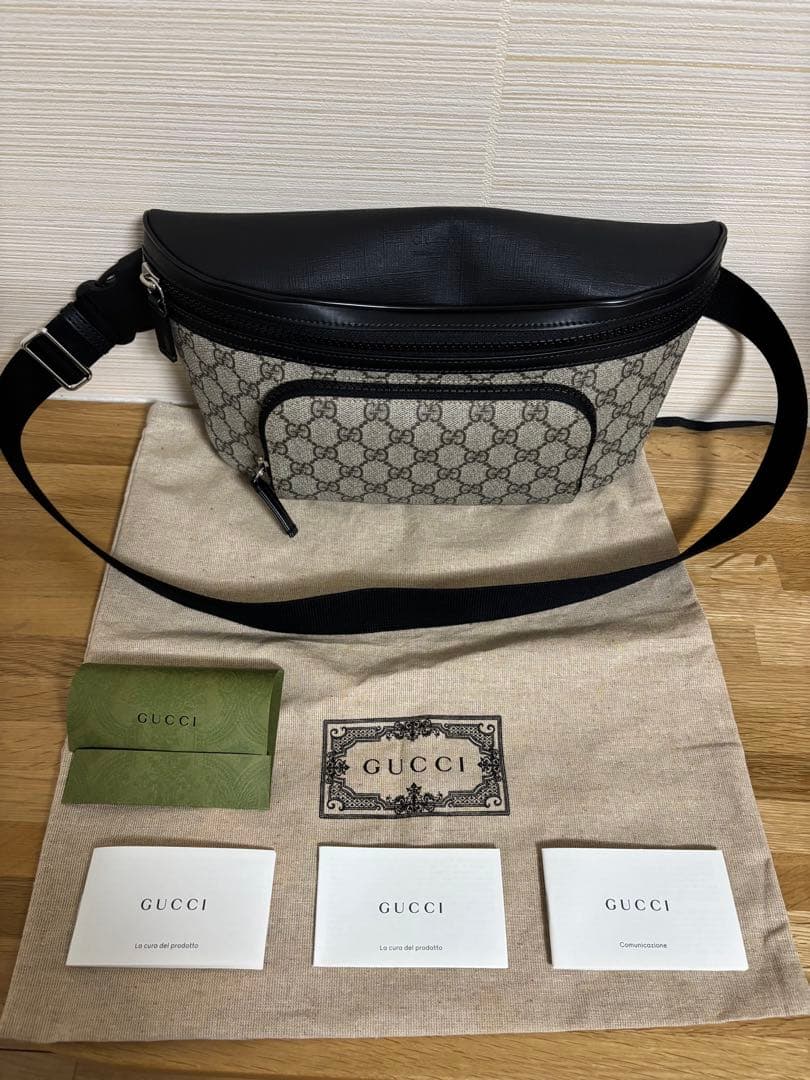 GUCCI GGスプリーム　ボディバッグ　美品