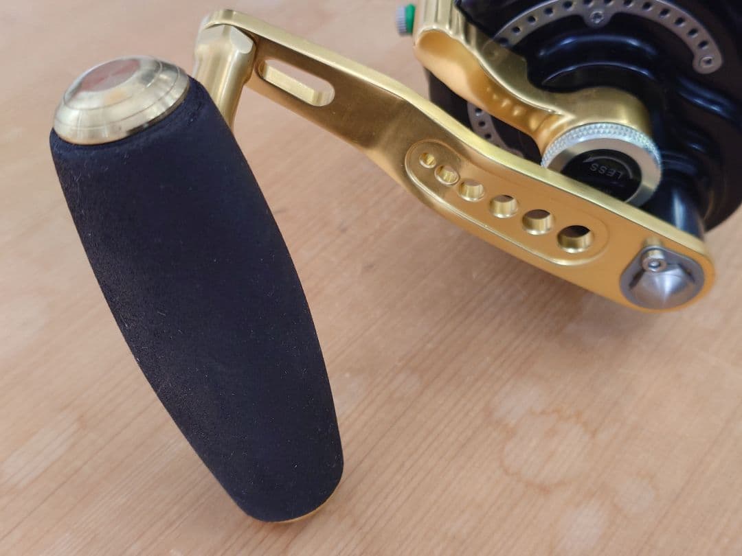 レ*ー様 【中古美品】オーシャンフリークス　キャプチャ60HG　右巻き