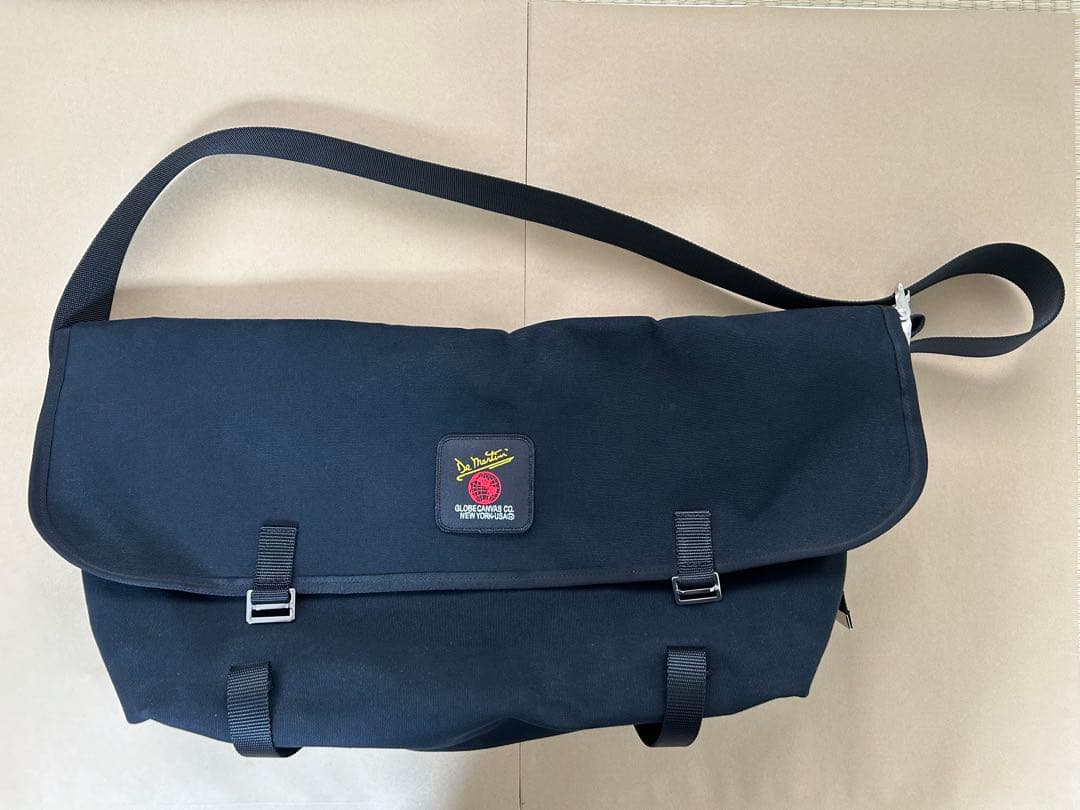 ⭐️SALE⭐️✨DE MARTINI✨ 3602 messenger bag 黒