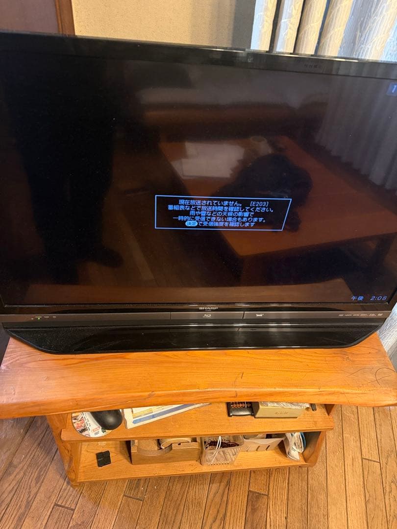 シャープAQUOSアクオス　液晶カラーテレビ　40　DVD Blu-ray内蔵