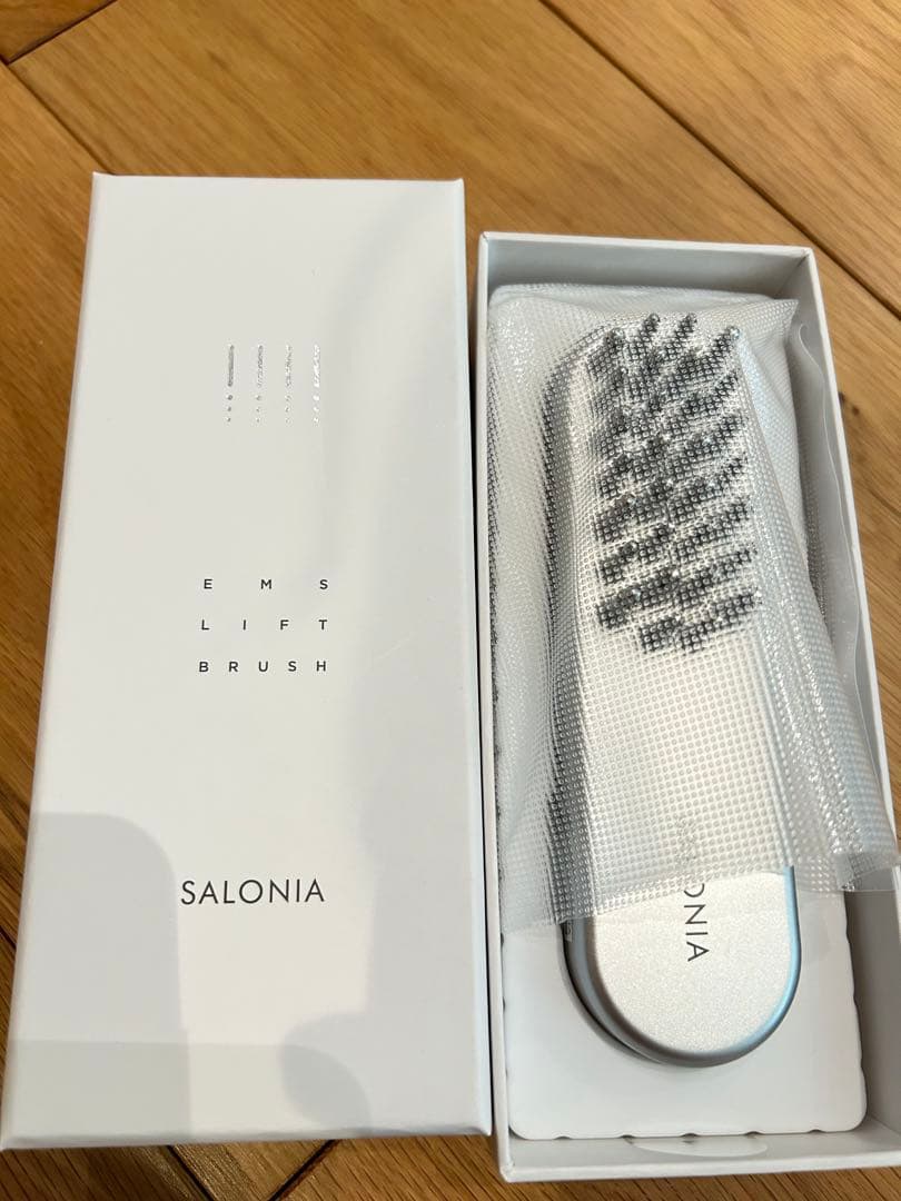 SALONIA 電気ブラシ EMSリフトブラシ　美容家電