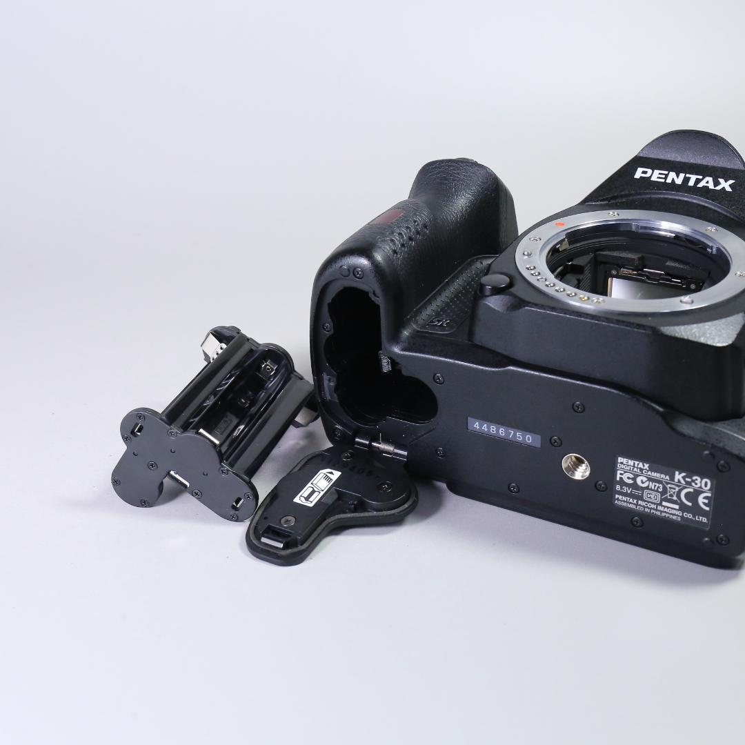☆美品☆ PENTAX K30 18-55mm & 50-200mm　＃348
