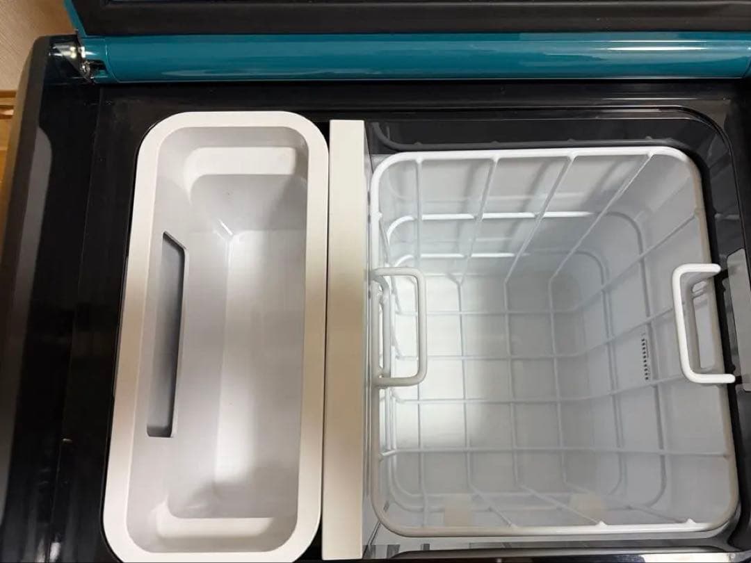 【美品】Makita マキタ保冷温庫　CW004GZ