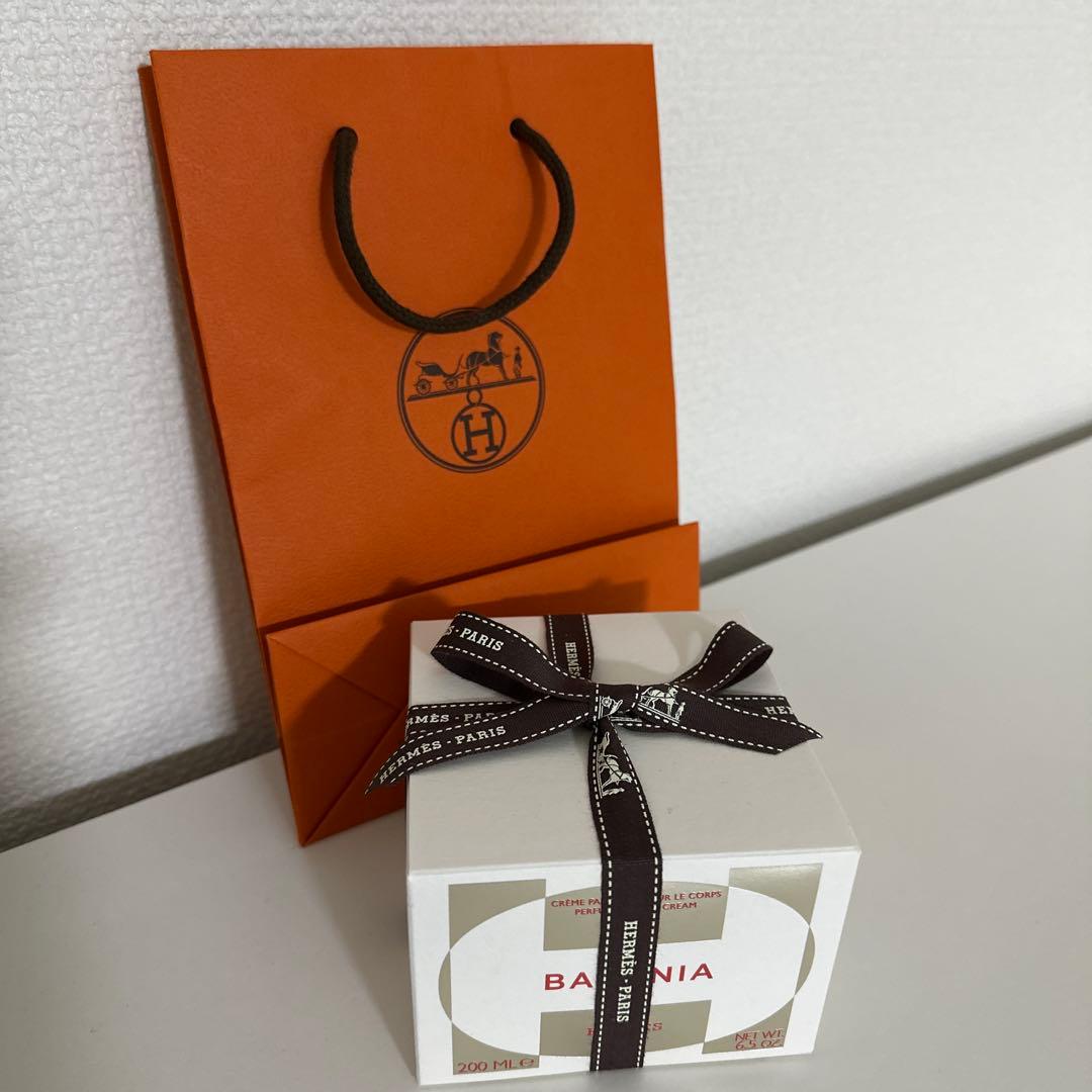 エルメス　パフュームド ボディクリーム 《バレニア》