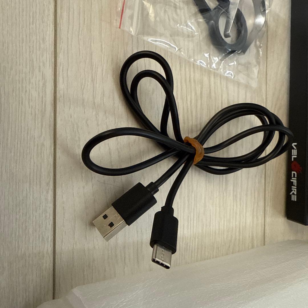 Velocifireメカニカルキーボード　本体　赤軸