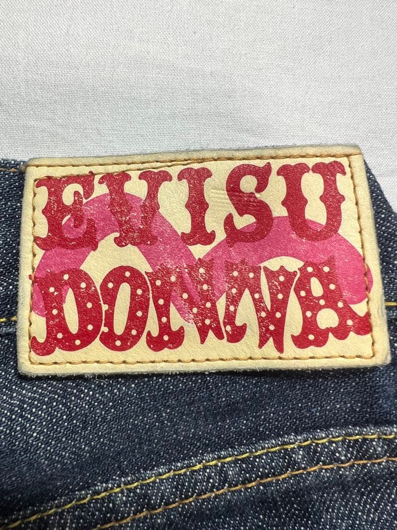 EVISU DONNA 27サイズ　白大黒　ビックカモメ　色落ち加工　ジッパー