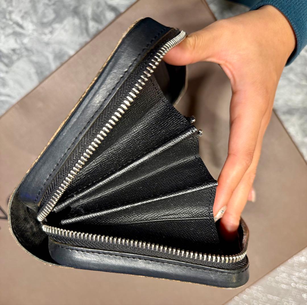 ルイヴィトン モノグラム マカサー ジッピーXL 長財布 クラッチバッグ