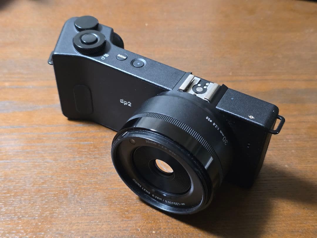 sigma dp2 quattro コンパクトデジタルカメラ